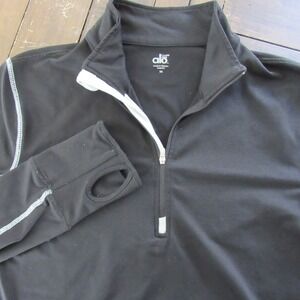 ALO CoolFit 1/4 Zip Jacket Womens Medium Yoga Long Sleeve Thumb Holes Ride Safe